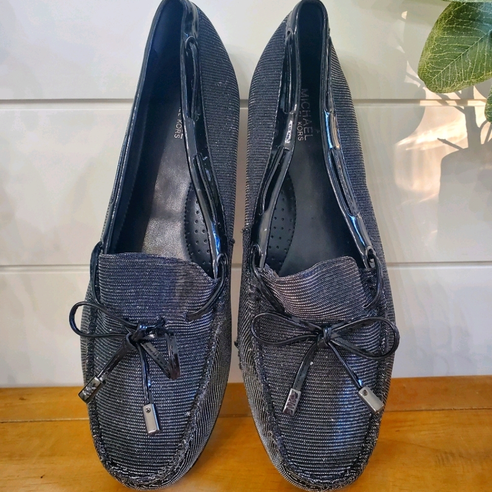 Michael kors glitter chain black silver loafer 8